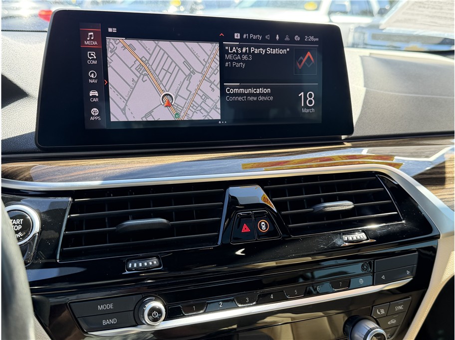 2020 BMW 5 Series 530i - Photo 39