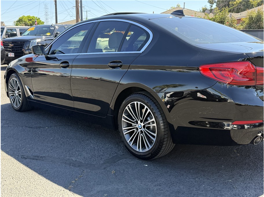 2020 BMW 5 Series 530i - Photo 47