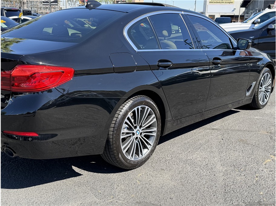 2020 BMW 5 Series 530i - Photo 48