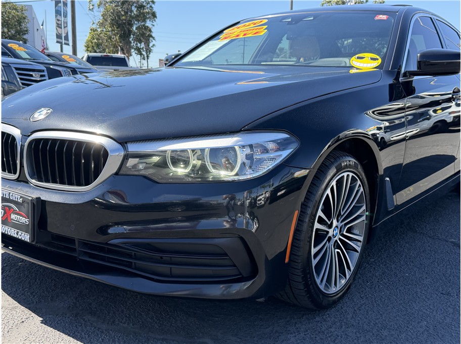 2020 BMW 5 Series 530i - Photo 49
