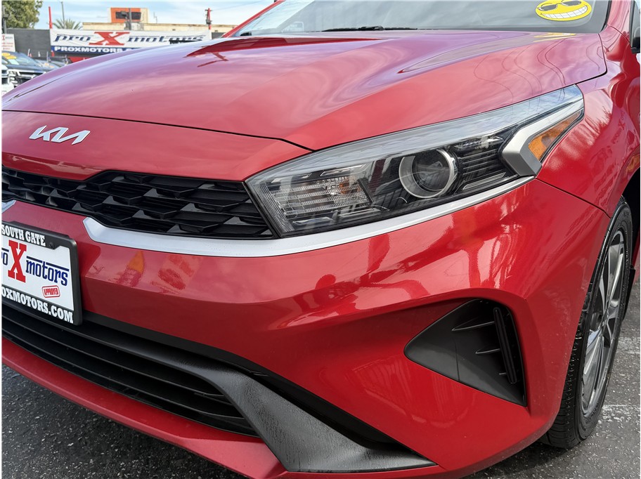 2024 Kia Forte LXS - Photo 41