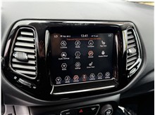 Vehicle Thumb #49