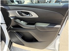Vehicle Thumb #31