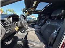 Vehicle Thumb #17