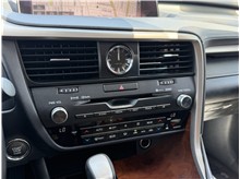 Vehicle Thumb #43
