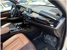 Vehicle Thumb #32