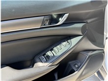 Vehicle Thumb #14