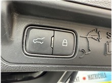Vehicle Thumb #28