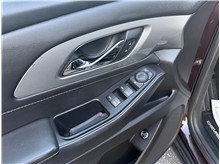 Vehicle Thumb #16