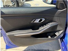 Vehicle Thumb #15
