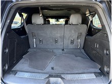 Vehicle Thumb #28