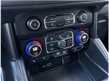 Vehicle Thumb #47