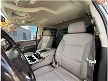 Vehicle Thumb #19