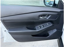Vehicle Thumb #16