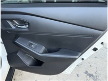 Vehicle Thumb #26