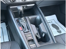 Vehicle Thumb #43
