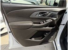 Vehicle Thumb #15