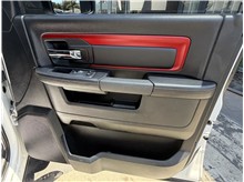 Vehicle Thumb #25
