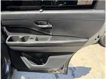Vehicle Thumb #25