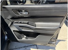 Vehicle Thumb #31