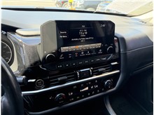 Vehicle Thumb #46