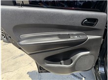 Vehicle Thumb #19