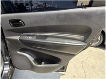 Vehicle Thumb #25