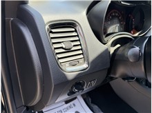 Vehicle Thumb #36