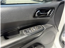 Vehicle Thumb #17