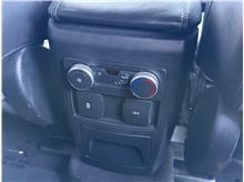 Vehicle Thumb #32