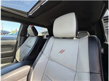 Vehicle Thumb #19