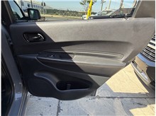 Vehicle Thumb #27