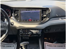 Vehicle Thumb #43