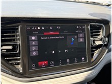 Vehicle Thumb #47