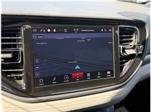 Vehicle Thumb #49