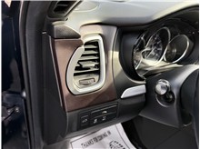 Vehicle Thumb #38