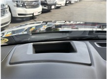 Vehicle Thumb #51