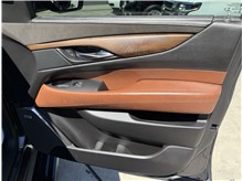 Vehicle Thumb #35