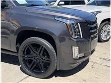 Vehicle Thumb #7