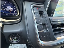Vehicle Thumb #46