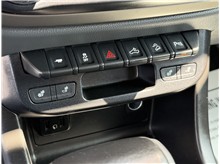 Vehicle Thumb #45