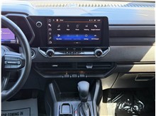 Vehicle Thumb #40