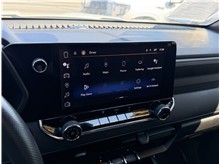Vehicle Thumb #41