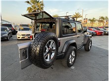 Vehicle Thumb #22