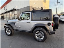 Vehicle Thumb #47