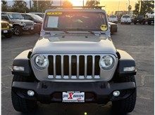 Vehicle Thumb #9