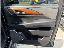 Vehicle Thumb #28