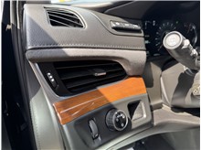 Vehicle Thumb #38