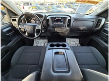 Vehicle Thumb #24