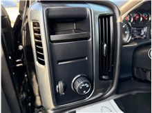 Vehicle Thumb #29